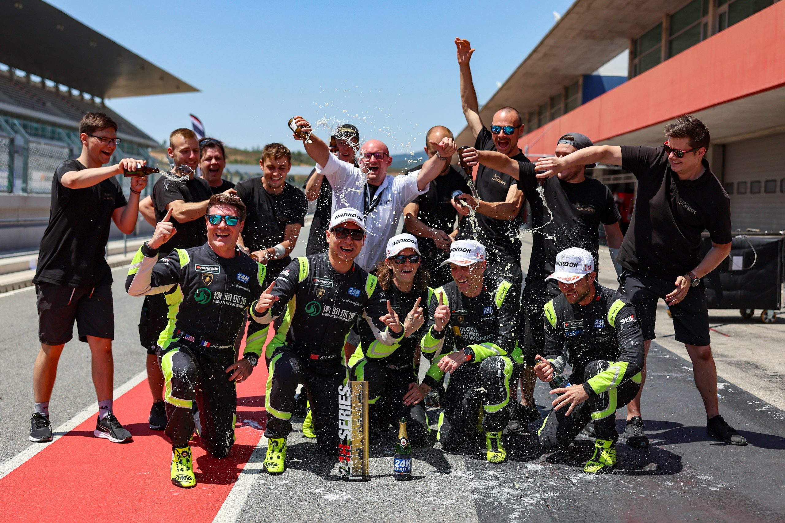 Victory in the GTX class at the 24h race Portimao